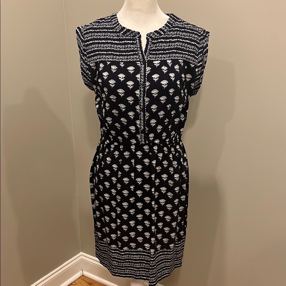LOFT Black and White Patterned Dress